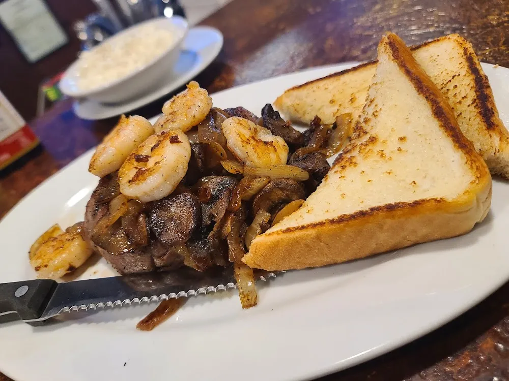 Filet with Shrimp Add Mushrooms